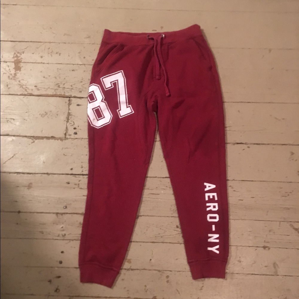 Red men’s Aeropostale joggers